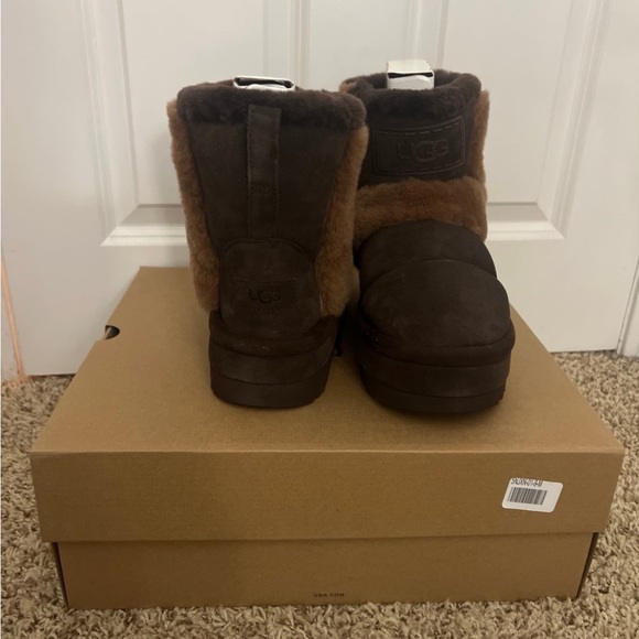 NEW Ugg mini platform boots - Picture 3 of 4